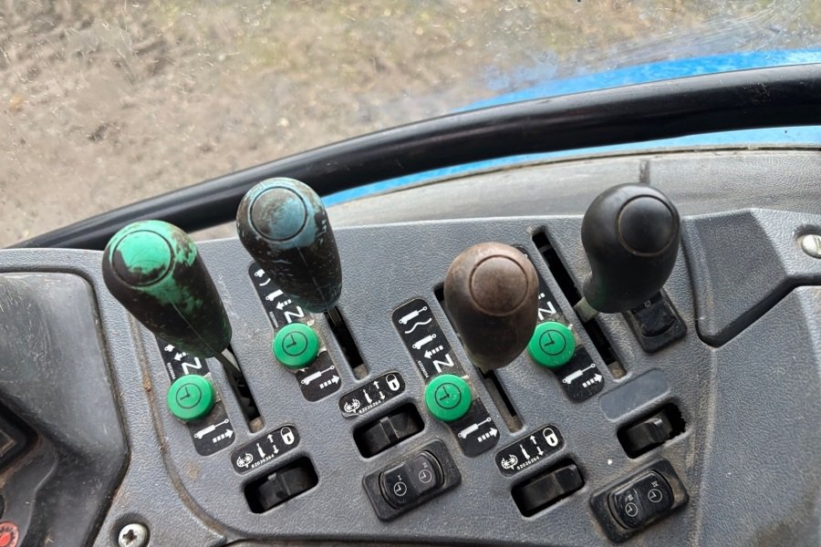 2008 New Holland TS135A Plus - 20.000 EUR - Image 7