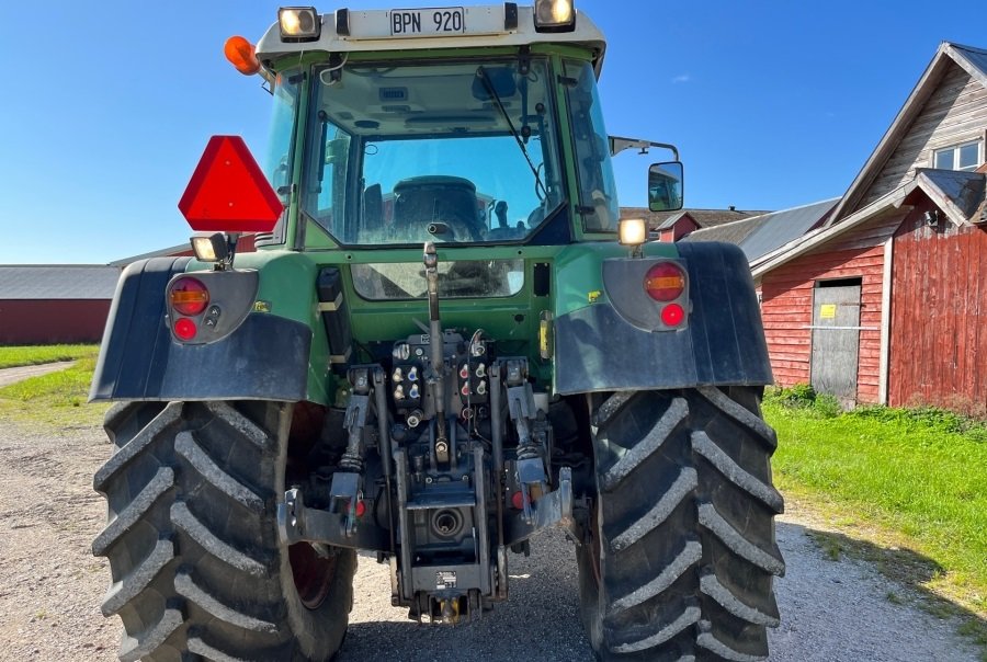 2009 Traktor Fendt 415 Vario TMS mit Frontkraftheber- 27.000 EUR - Image 4