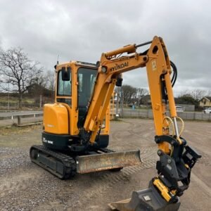 2018 Hyundai Robex 25Z-9AK Bagger -  12.500 EUR